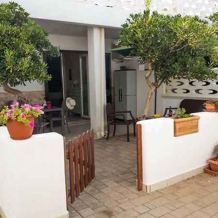 Villa Maggi Maurizia Torre Santa Sabina Exterior foto